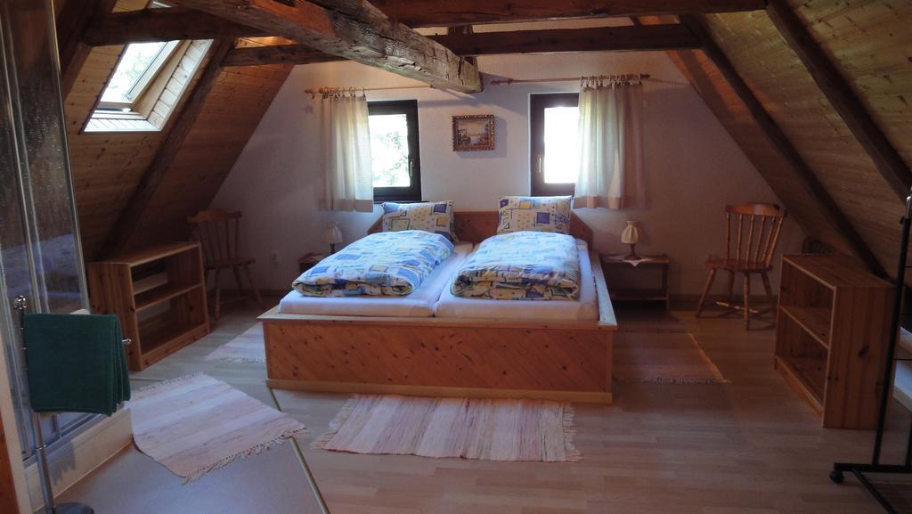 Trixi'S Guesthouse Hrensko Room photo